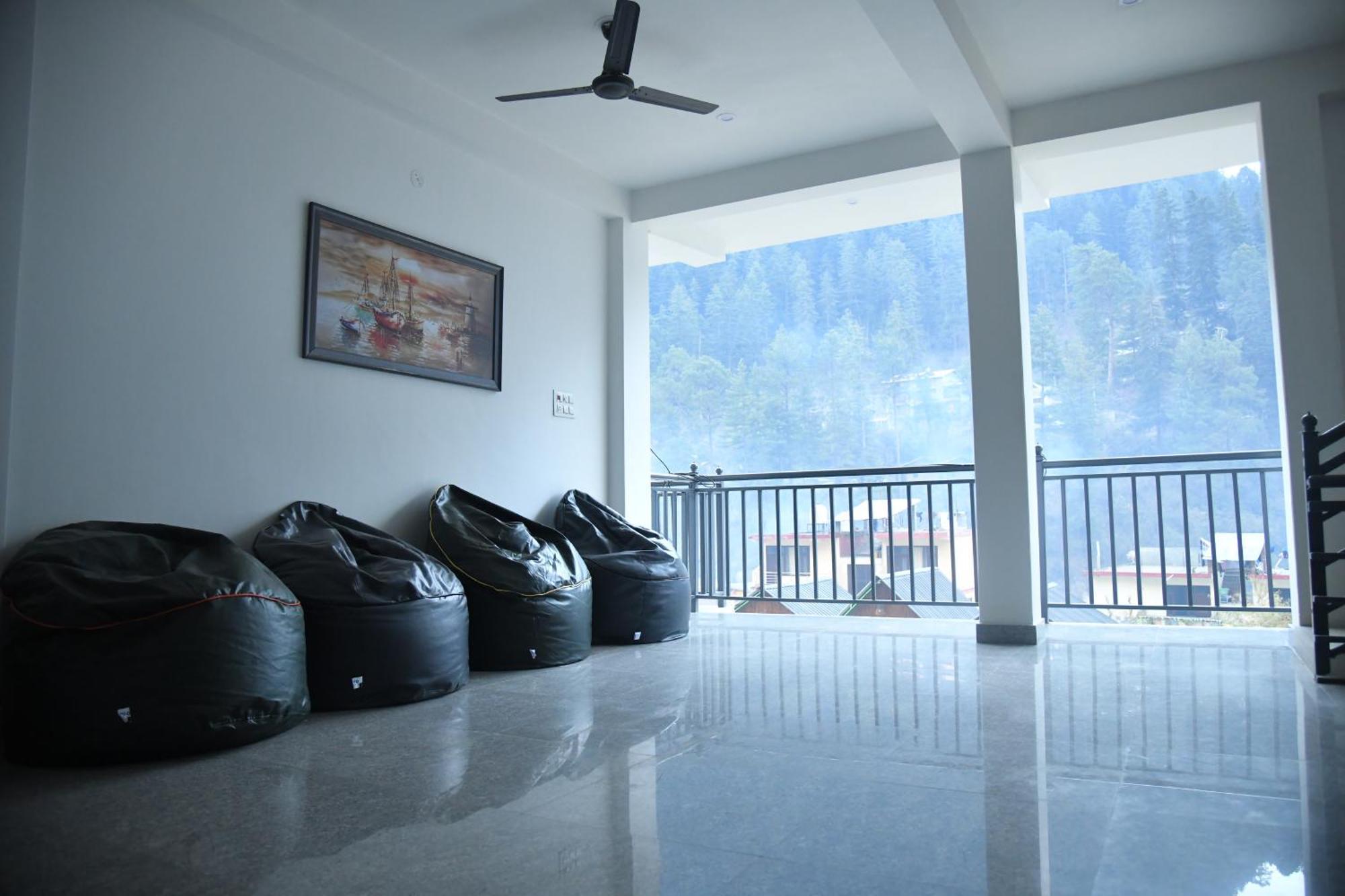 Himtrek Stays, Kasol Kültér fotó