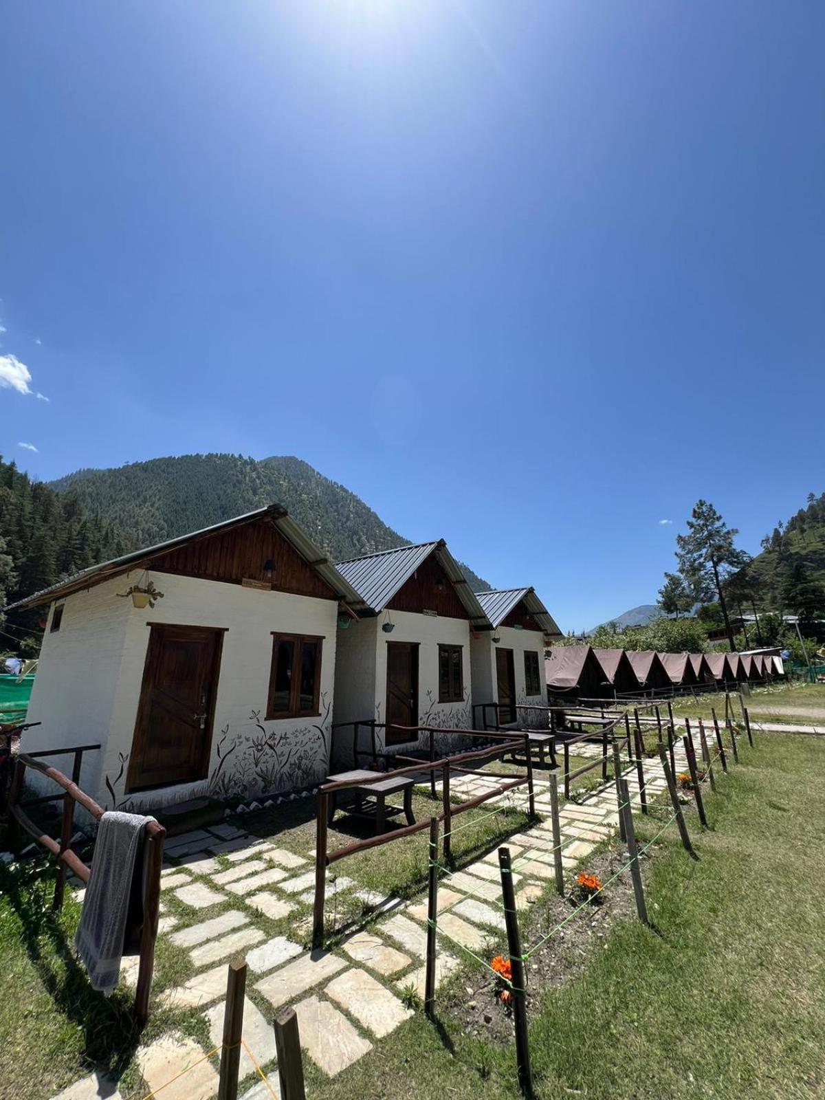Himtrek Stays, Kasol Kültér fotó