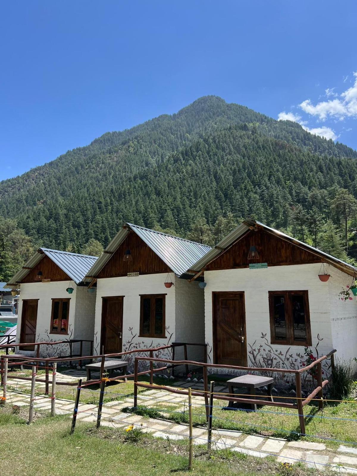 Himtrek Stays, Kasol Kültér fotó