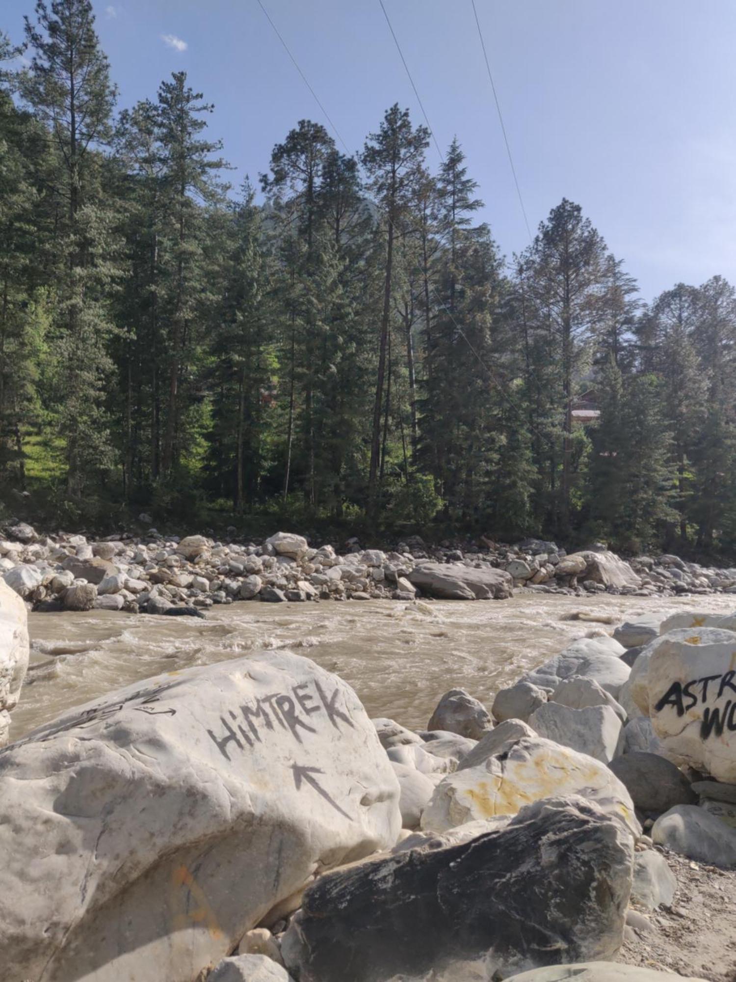Himtrek Stays, Kasol Kültér fotó