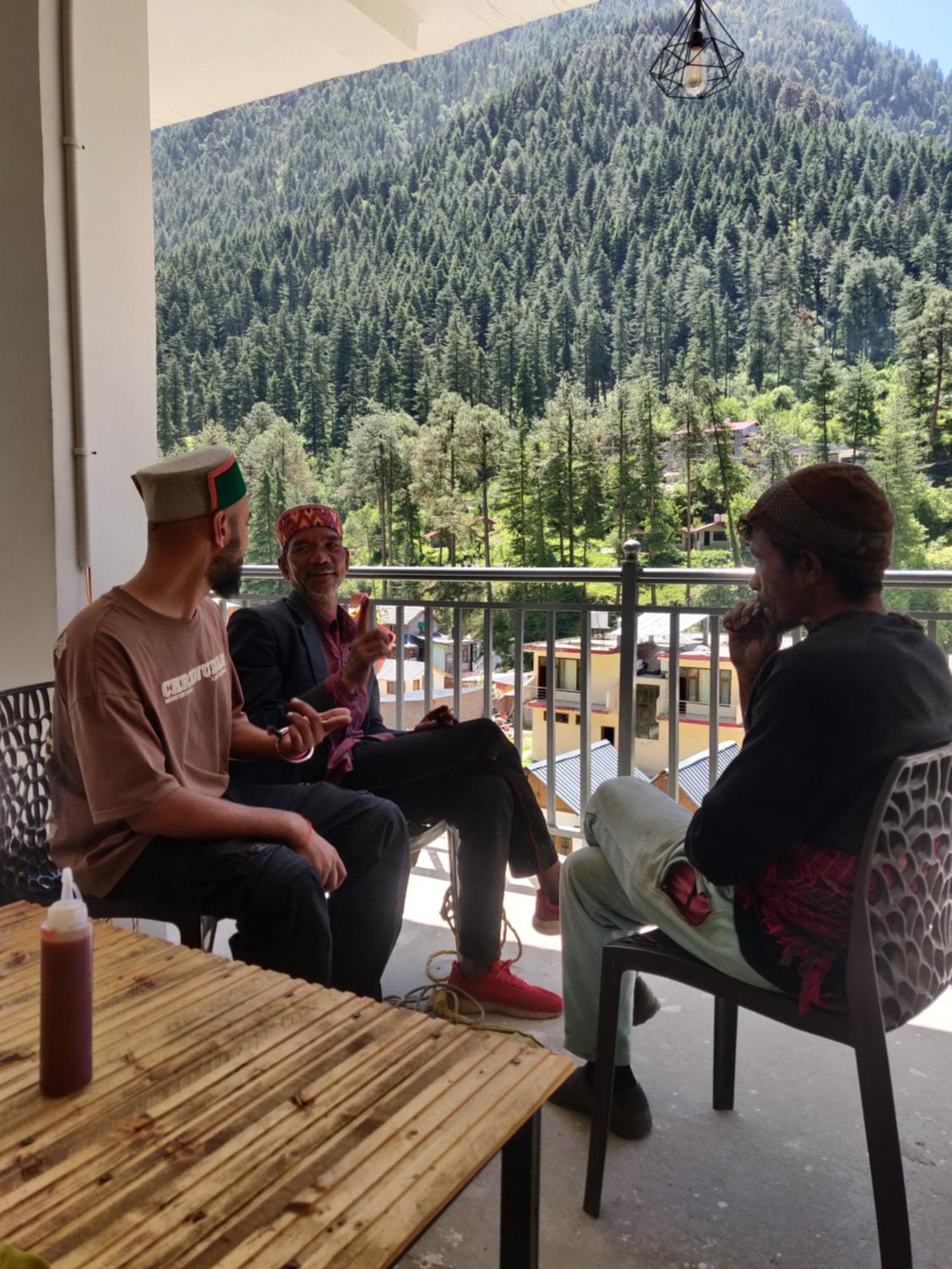 Himtrek Stays, Kasol Kültér fotó